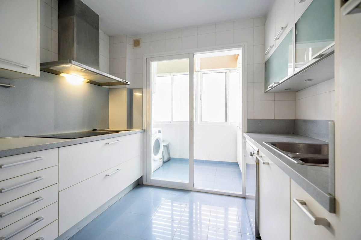 4 bedroom Apartments for sale in Marbella – R5297395