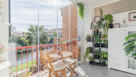 2 bedroom Apartments for sale in Riviera del Sol – R5310076