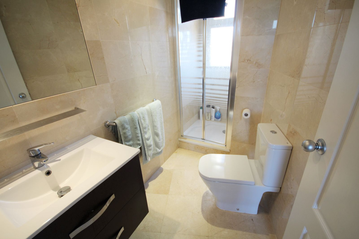 2 bedroom Penthouses for sale in Riviera del Sol – R5306842