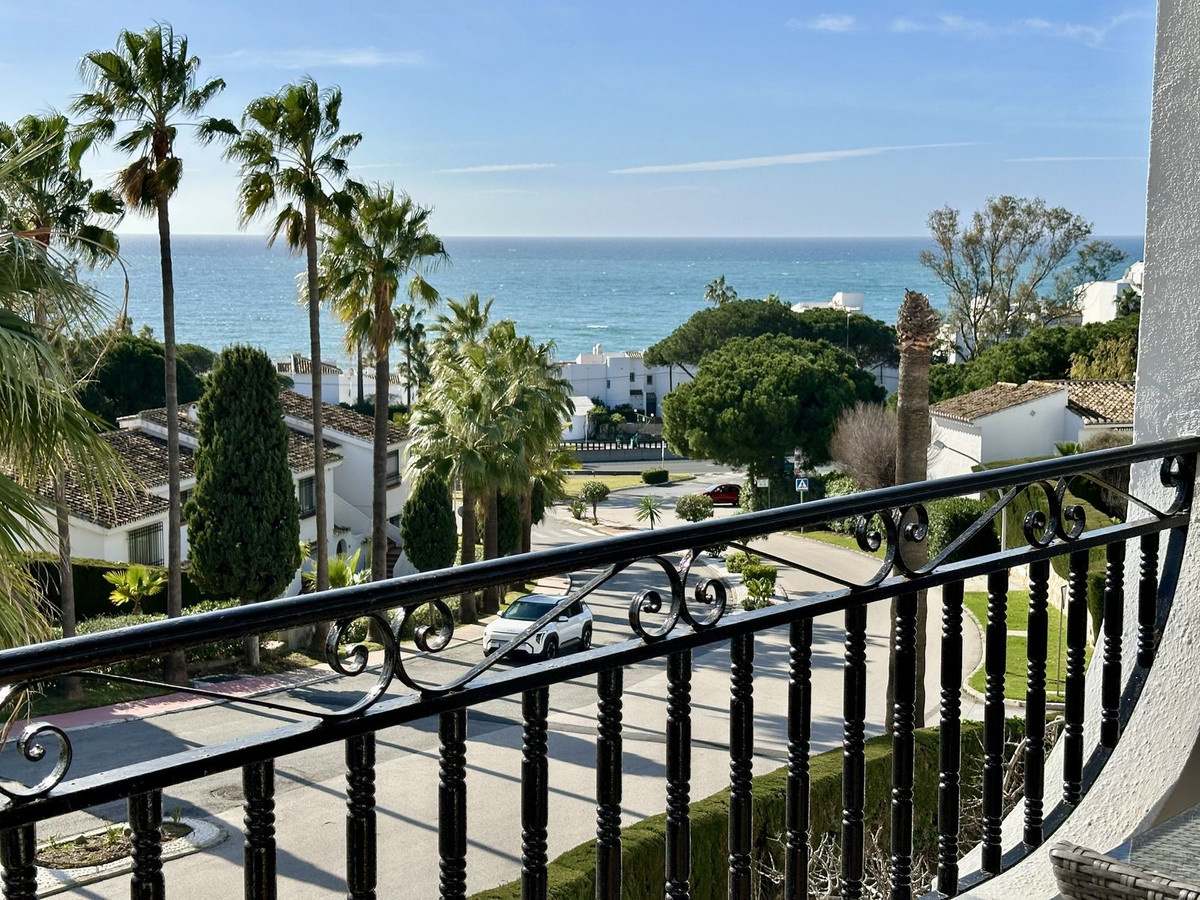 2 bedroom Penthouses for sale in Riviera del Sol – R5298022