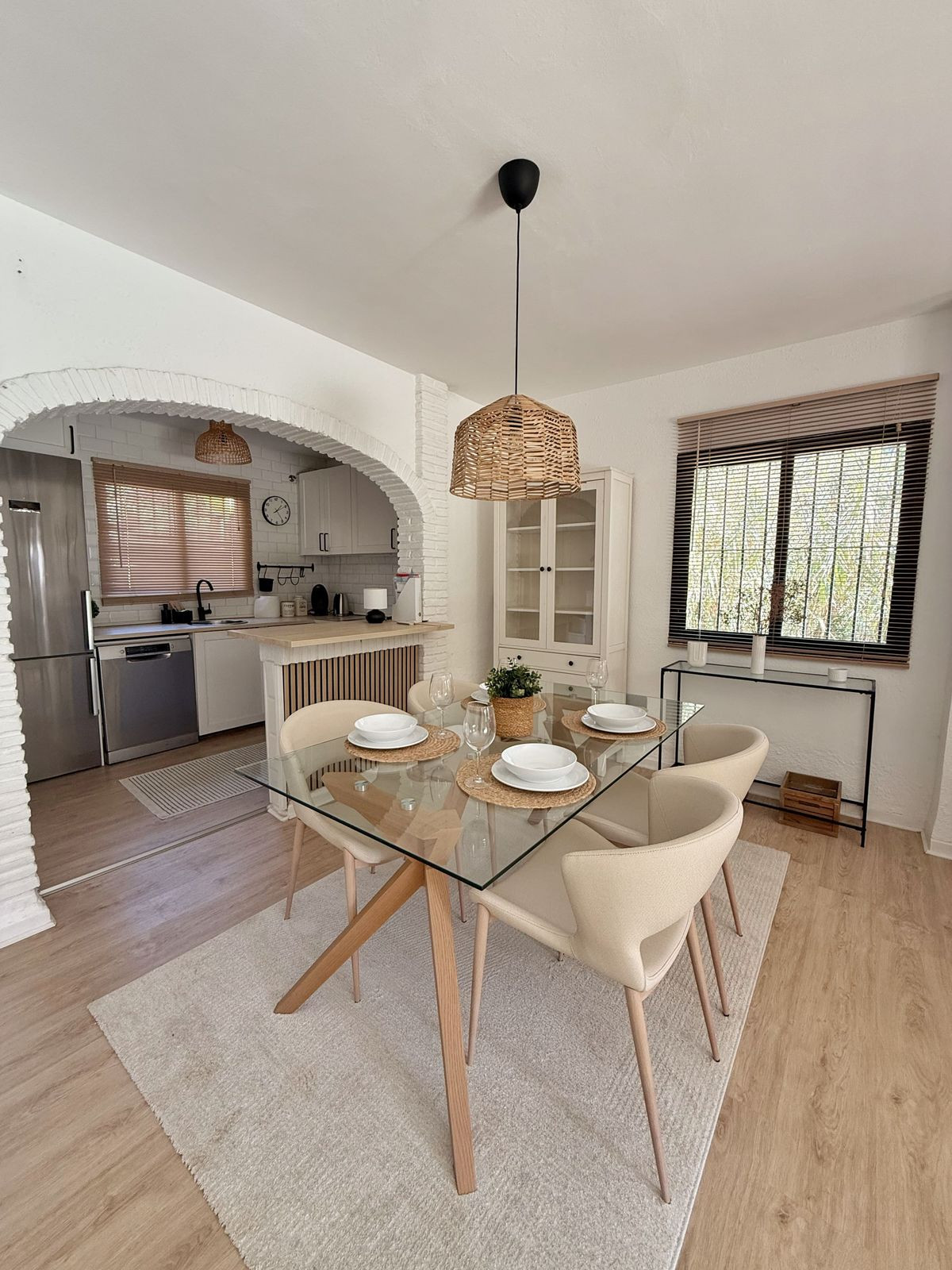 Pareados de 2 dormitorios en venta en Calahonda – R5299984