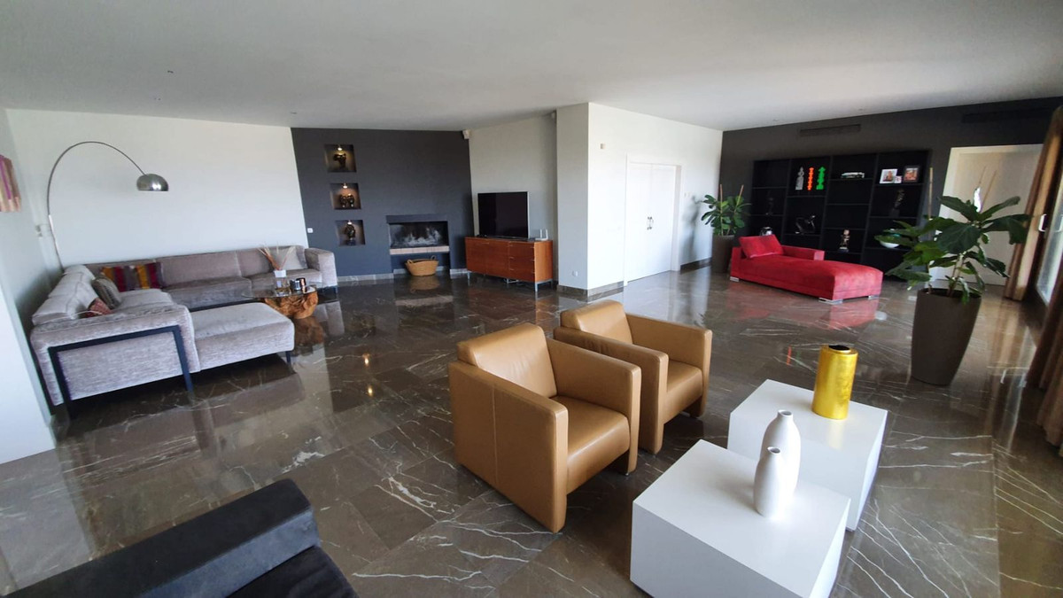 Villas de 6 dormitorios en venta en Los Flamingos – R4956577 Villas de 6 dormitorios en venta en Los Flamingos – R4956577