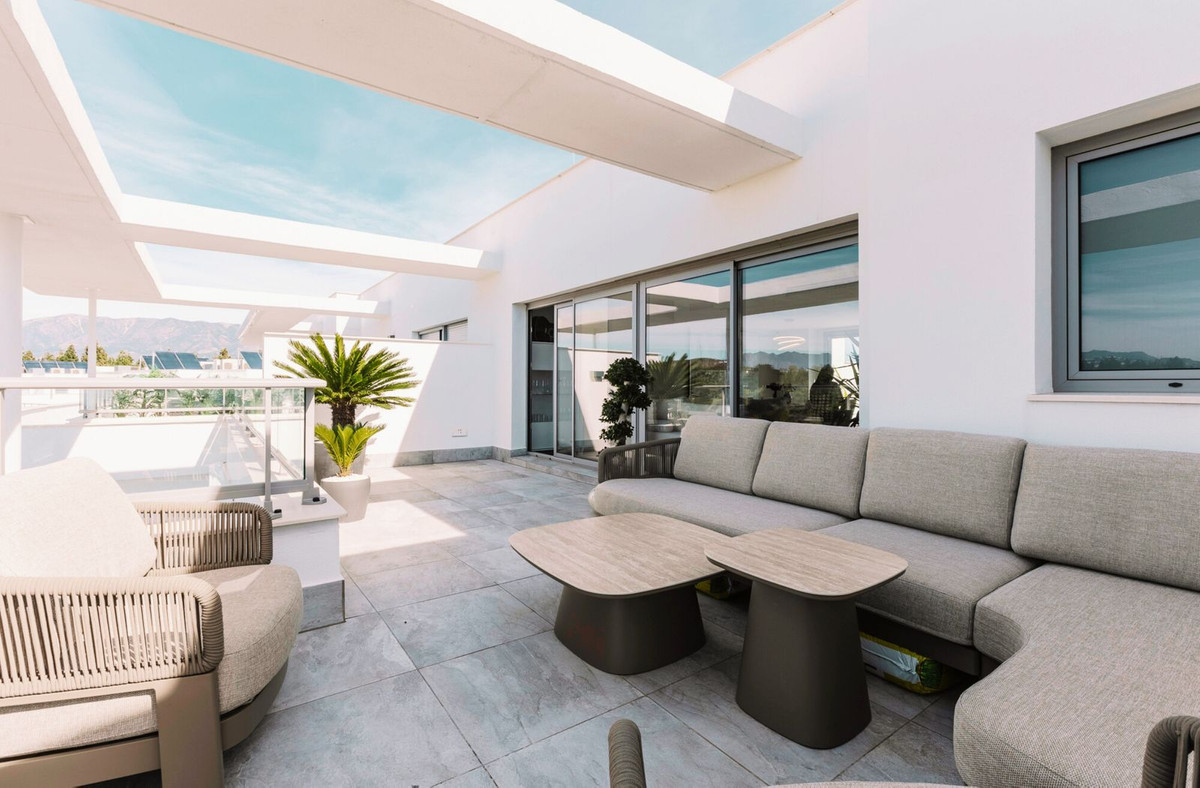 4 bedroom Penthouses for sale in Mijas – R5311723