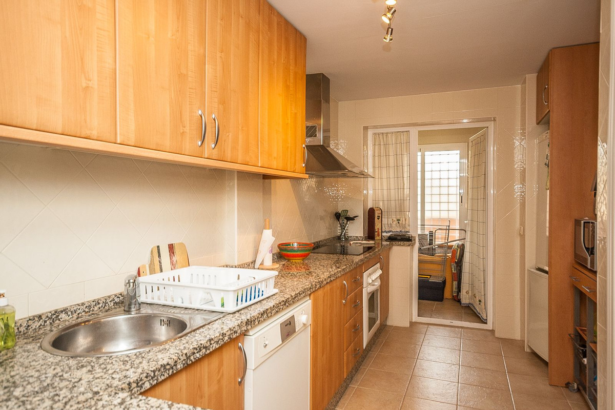 Apartamentos de 2 dormitorios en venta en Elviria – R5289625