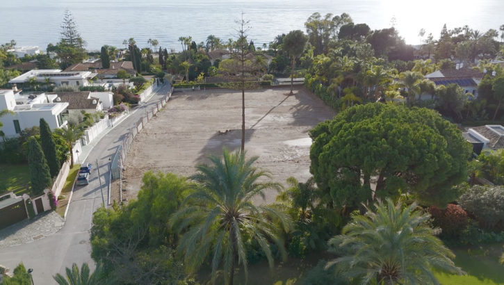 Plots for sale in Los Monteros – R5315137 in 