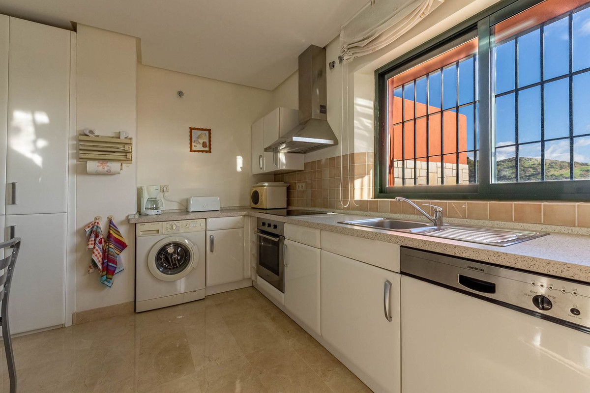 2 bedroom Apartments for sale in Calahonda – R5299546