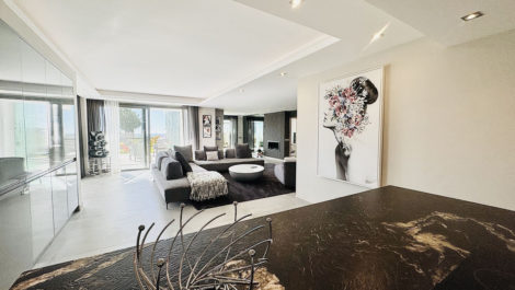 4 bedroom Apartments for sale in Los Flamingos – R5287960