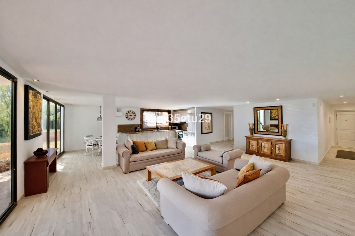 2 bedroom Apartments for sale in La Mairena – R5307994 2 bedroom Apartments for sale in La Mairena – R5307994