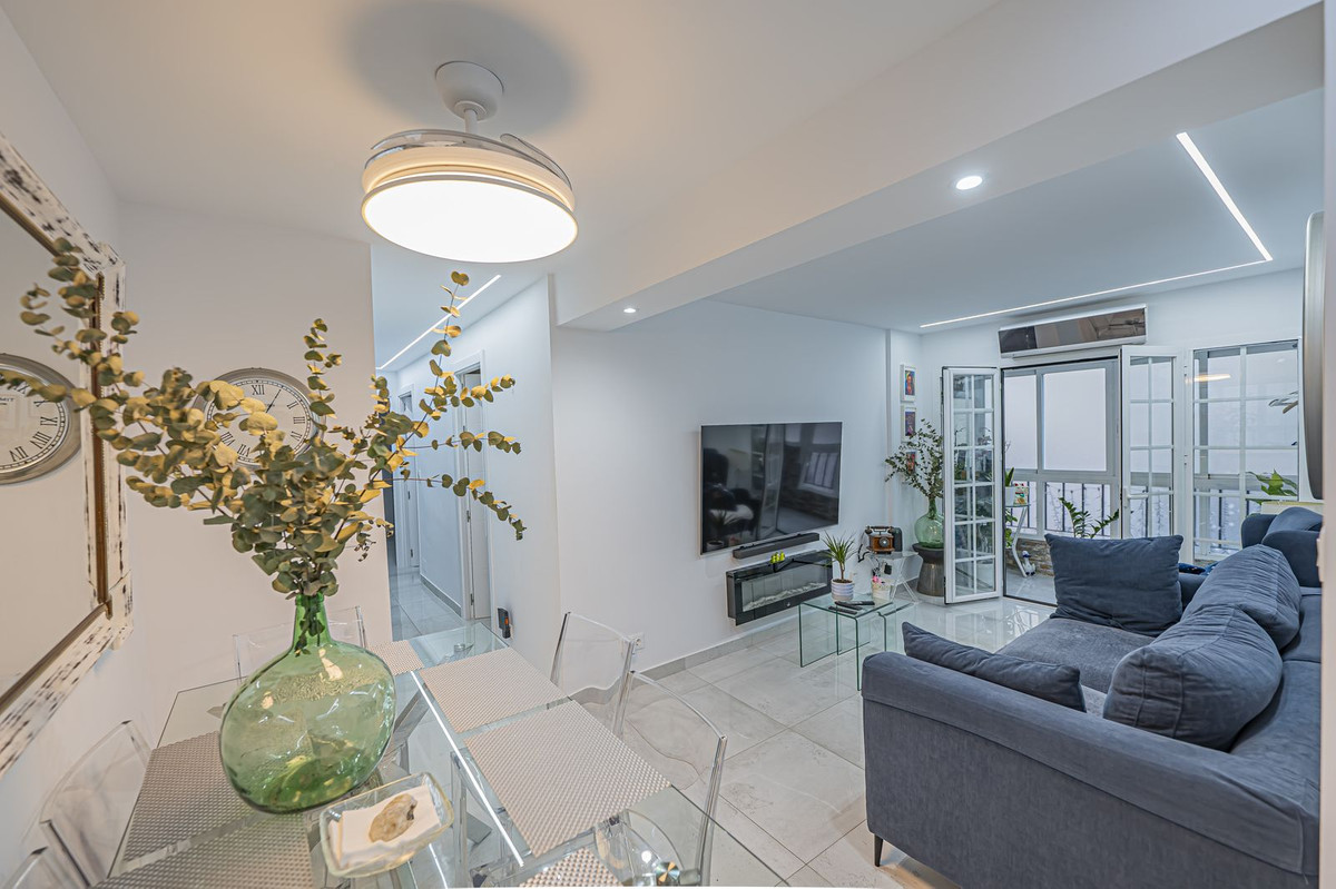 Apartamentos de 3 dormitorios en venta en Marbella – R5294692