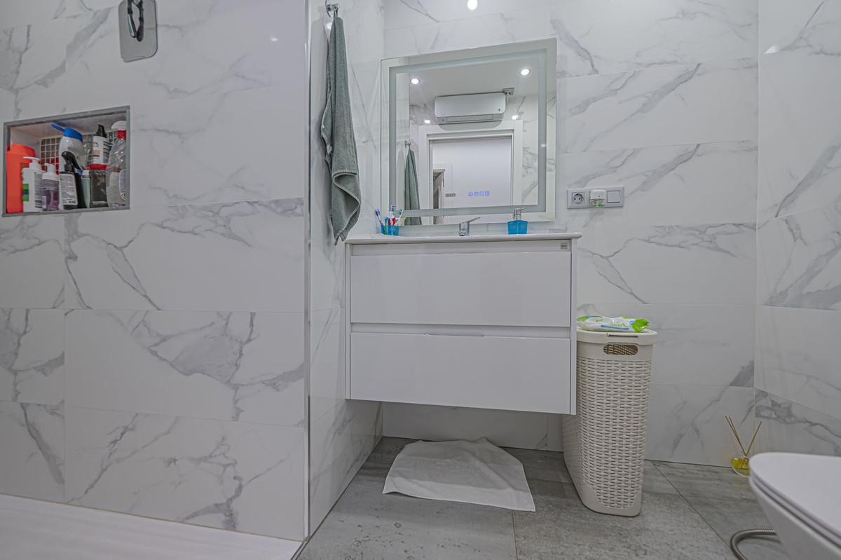 Apartamentos de 3 dormitorios en venta en Marbella – R5294692