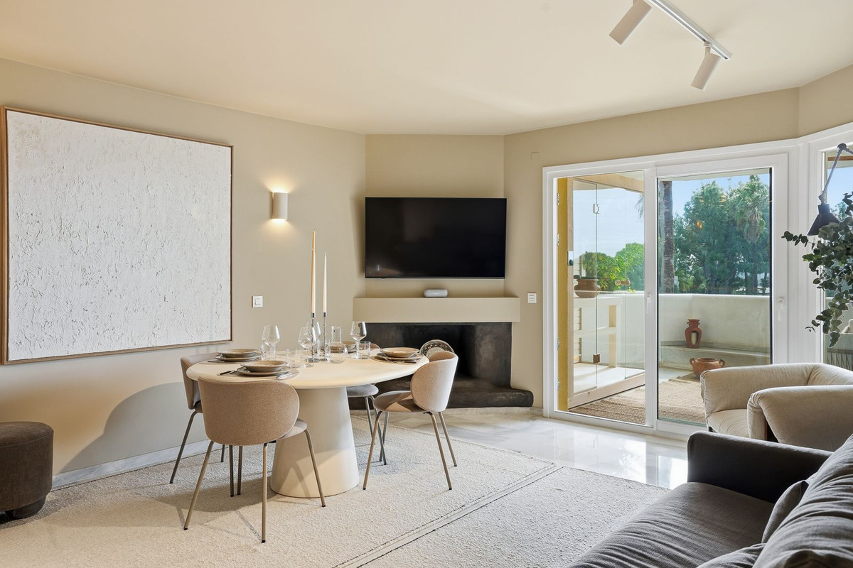 3 bedroom Apartments for sale in Calahonda – R5302714