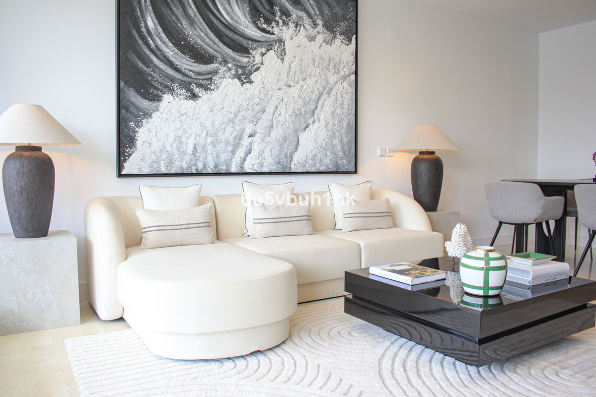 2 bedroom Apartments for sale in Marbella – R5291623