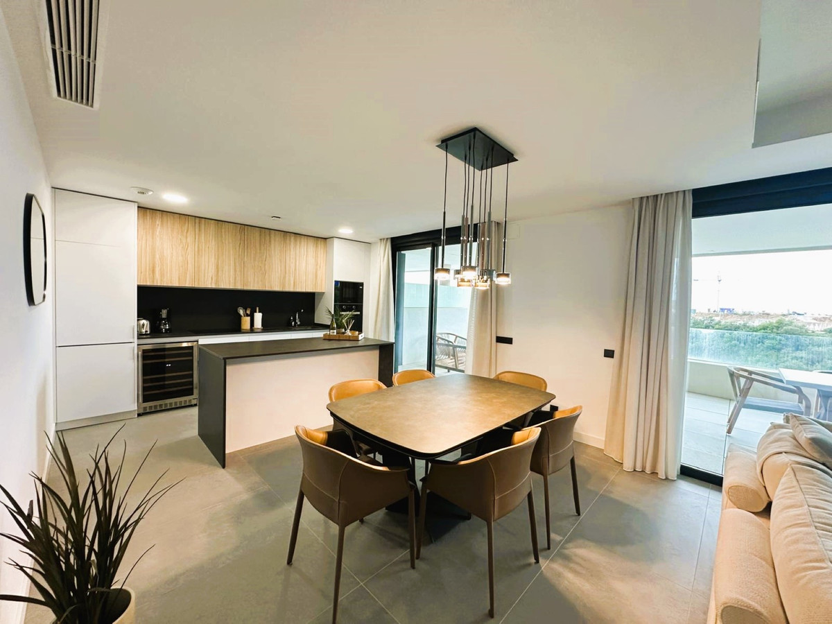 3 bedroom Apartments for sale in Altos de los Monteros – R5181517 3 bedroom Apartments for sale in Altos de los Monteros – R5181517