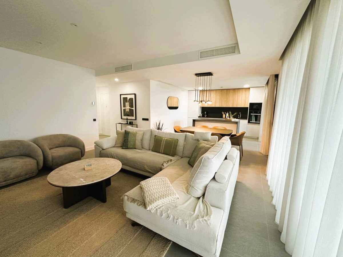 3 bedroom Apartments for sale in Altos de los Monteros – R5181517 3 bedroom Apartments for sale in Altos de los Monteros – R5181517