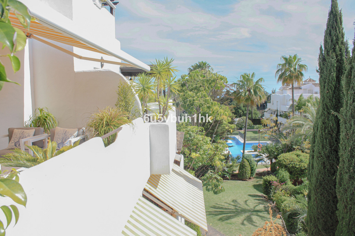 4 bedroom Apartments for sale in Marbella – R5291626