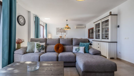 Apartamentos de 2 dormitorios en venta en Altos de los Monteros – R5306725