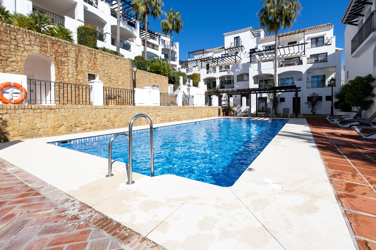 Apartamentos de 2 dormitorios en venta en Altos de los Monteros – R5306725 Apartamentos de 2 dormitorios en venta en Altos de los Monteros – R5306725