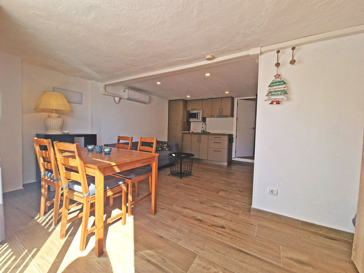 Adosados de 3 dormitorios en venta en Reserva de Marbella – R5254966