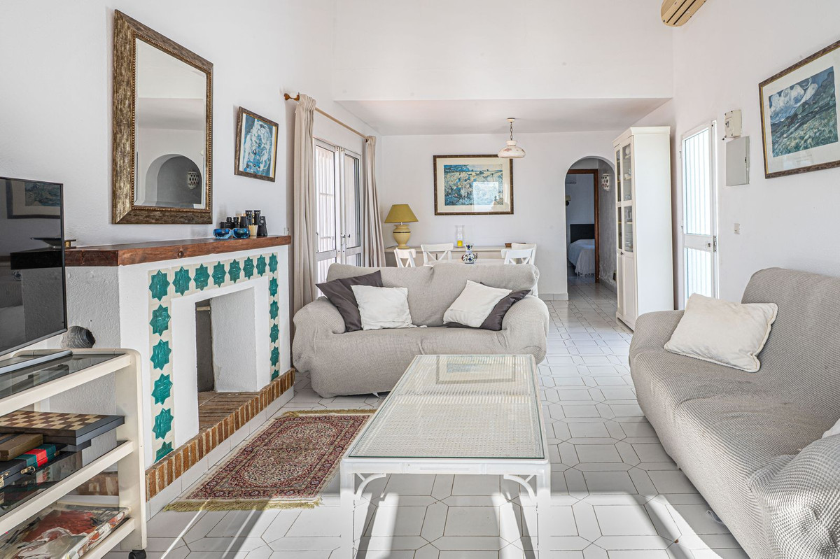 Pareados de 3 dormitorios en venta en Miraflores – R5306635