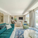 7 bedroom Villas for sale in Marbella – R5227396