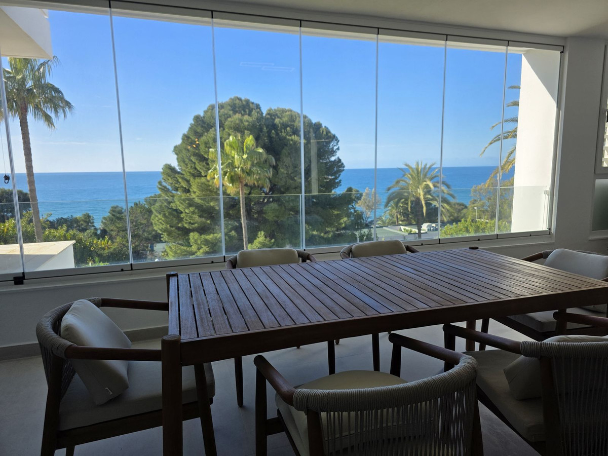 Apartamentos de 4 dormitorios en venta en Marbella – R5310658