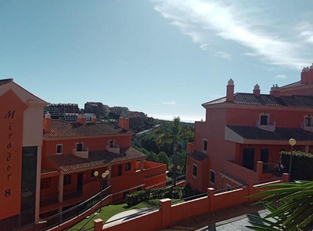 Aticos de 4 dormitorios en venta en Marbella – R5286544