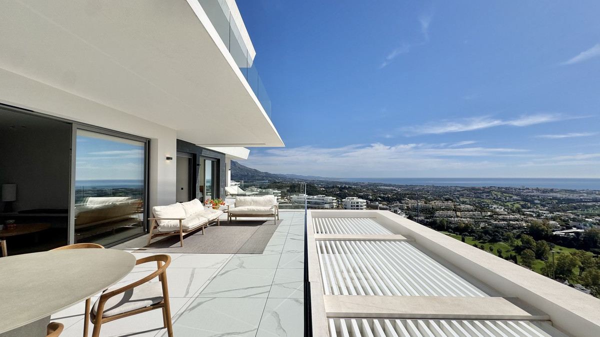 3 bedroom Apartments for sale in La Quinta – R5304919