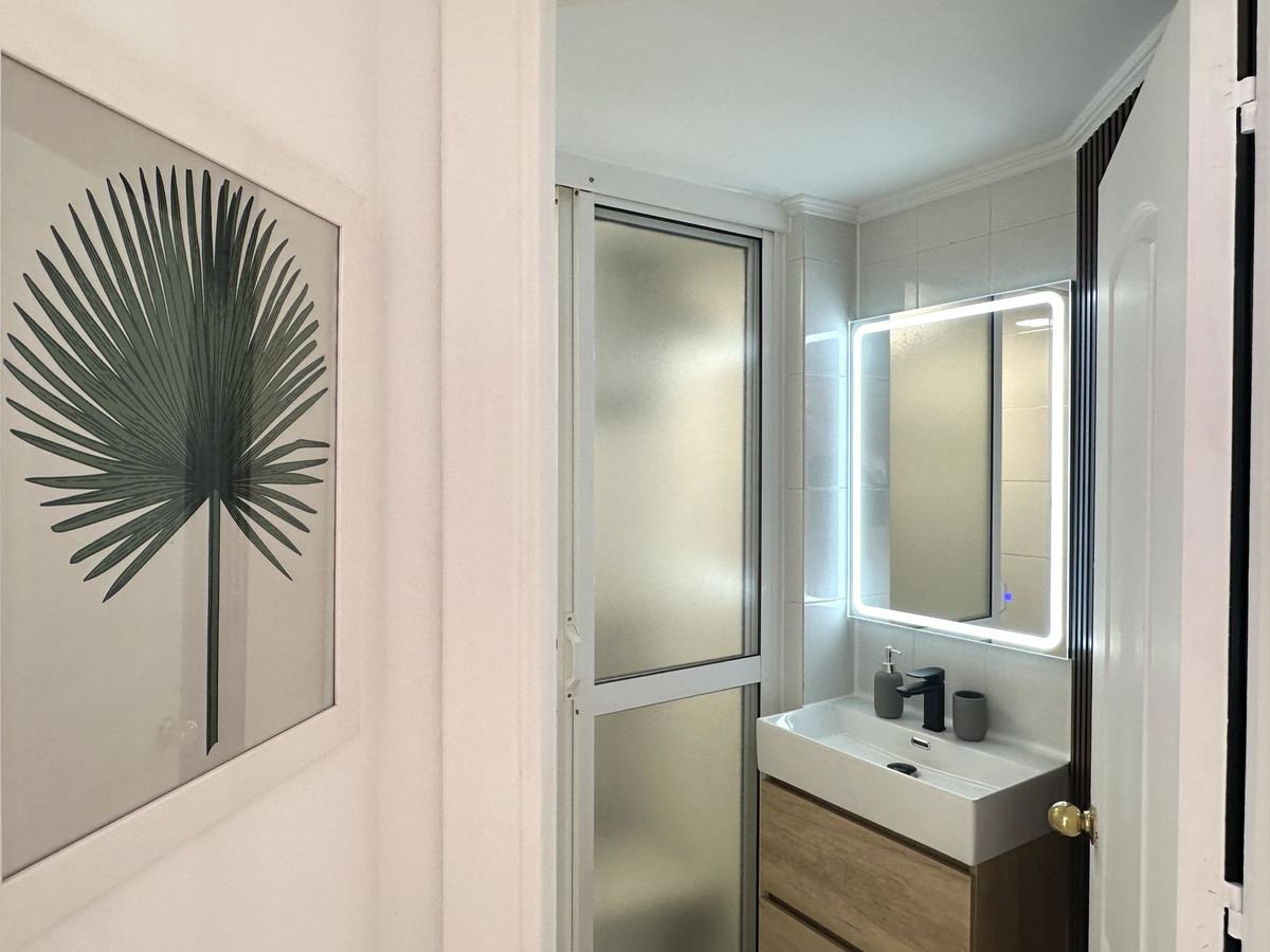 2 bedroom Apartments for sale in Calahonda – R5297251