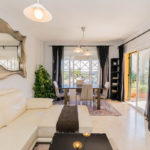 2 bedroom Apartments for sale in Riviera del Sol – R5255986