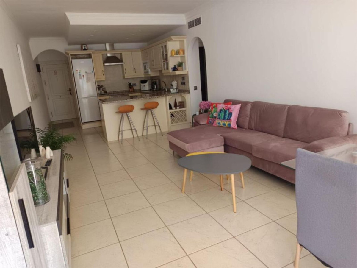 Apartamentos de 2 dormitorios en venta en La Quinta – R5259673