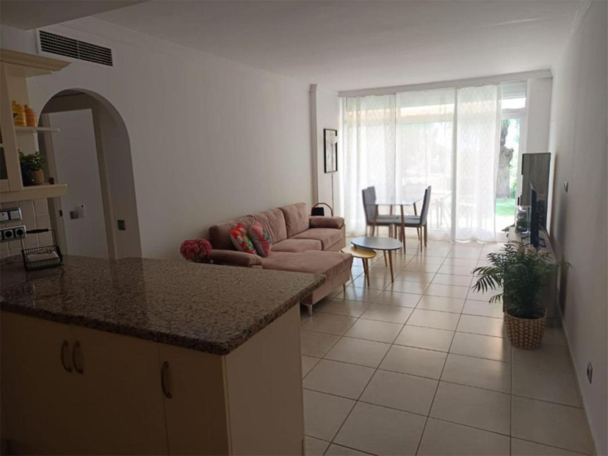 Apartamentos de 2 dormitorios en venta en La Quinta – R5259673