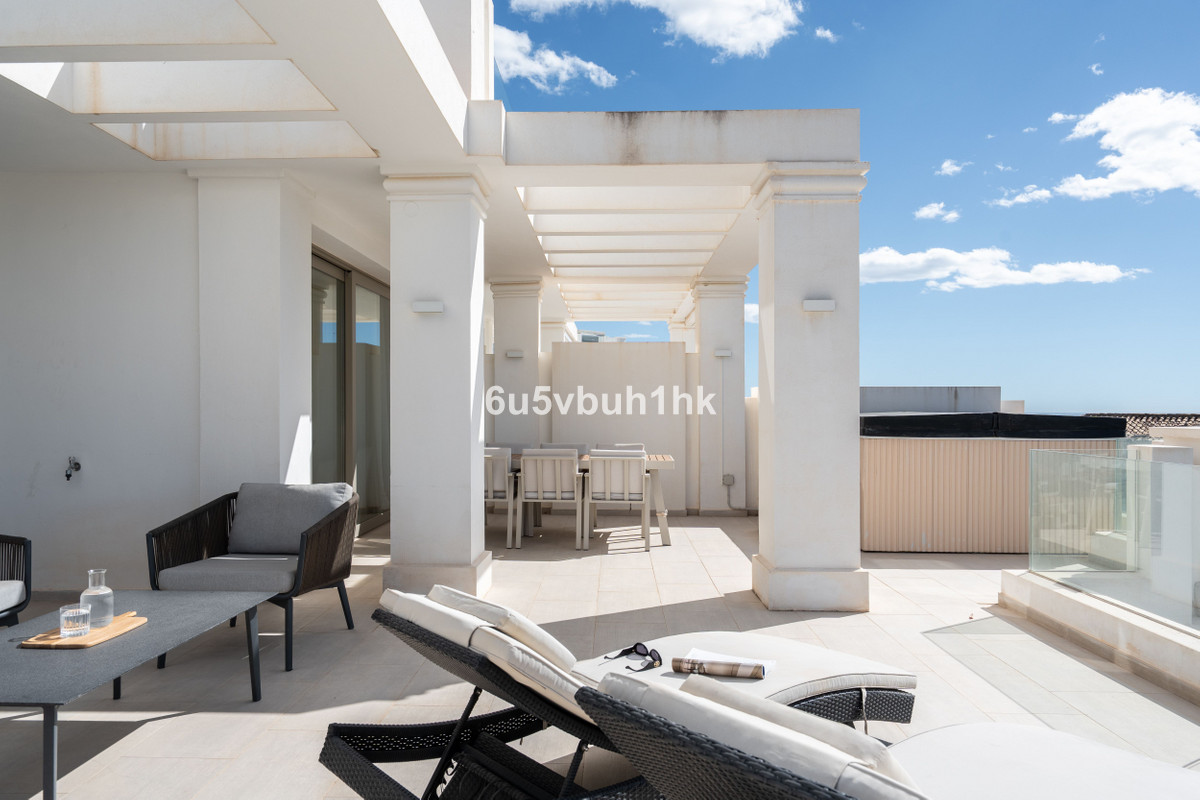 2 bedroom Apartments for sale in Marbella – R4988455