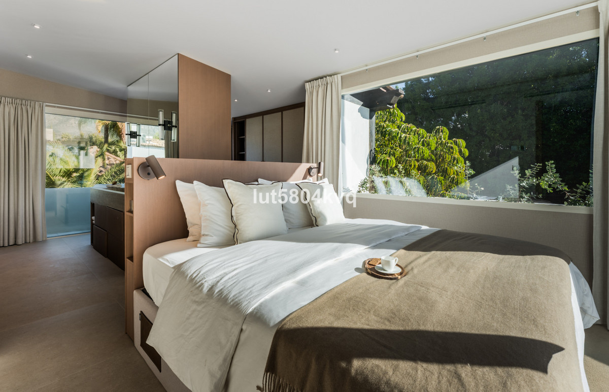 4 bedroom Semi-detached for sale in Milla de Oro – R5299369