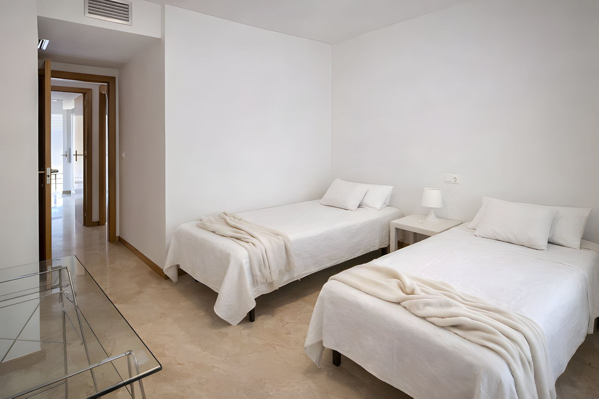 Apartamentos de 2 dormitorios en venta en Guadalmina Alta – R5298718