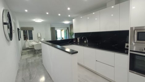 Apartamentos de 2 dormitorios en venta en Riviera del Sol – R5287165