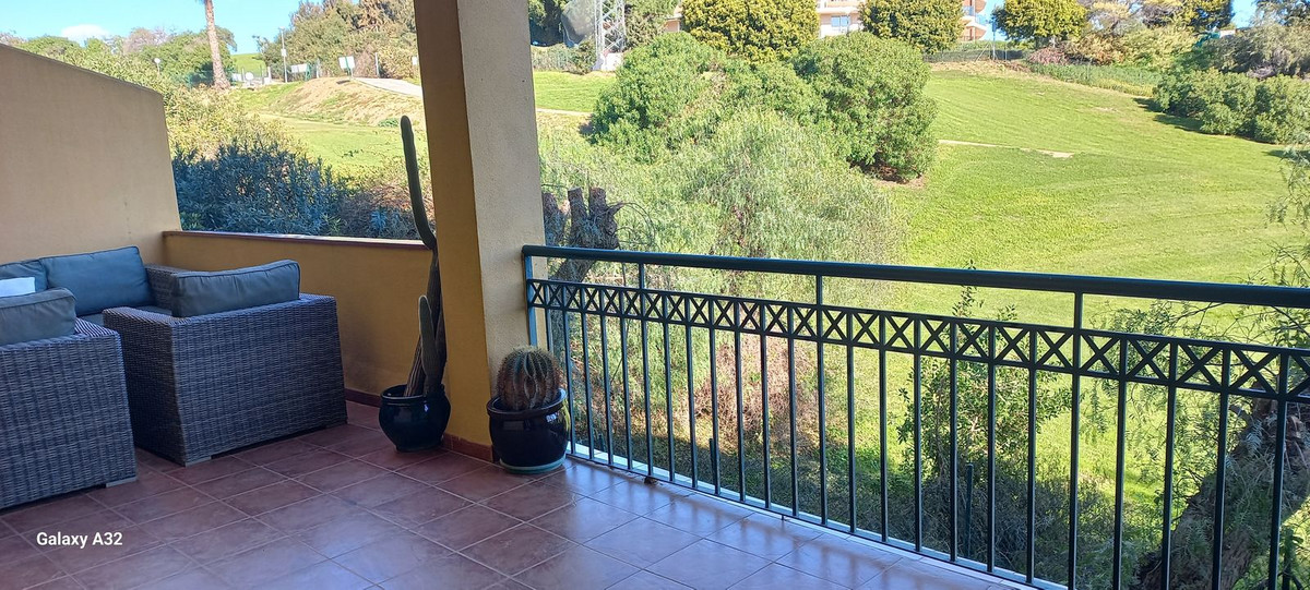 2 bedroom Apartments for sale in Riviera del Sol – R5287165