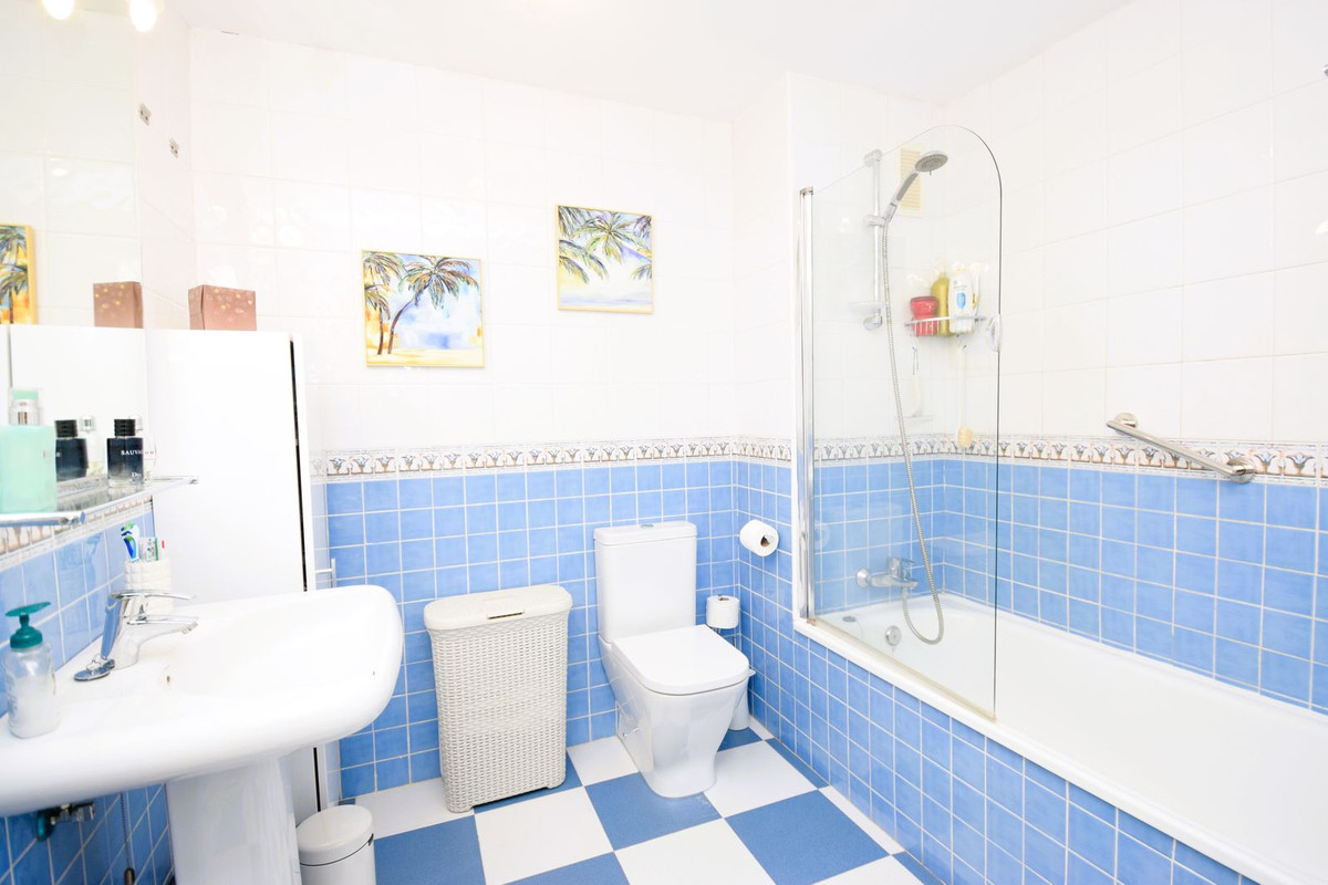 2 bedroom Penthouses for sale in Reserva de Marbella – R5297254