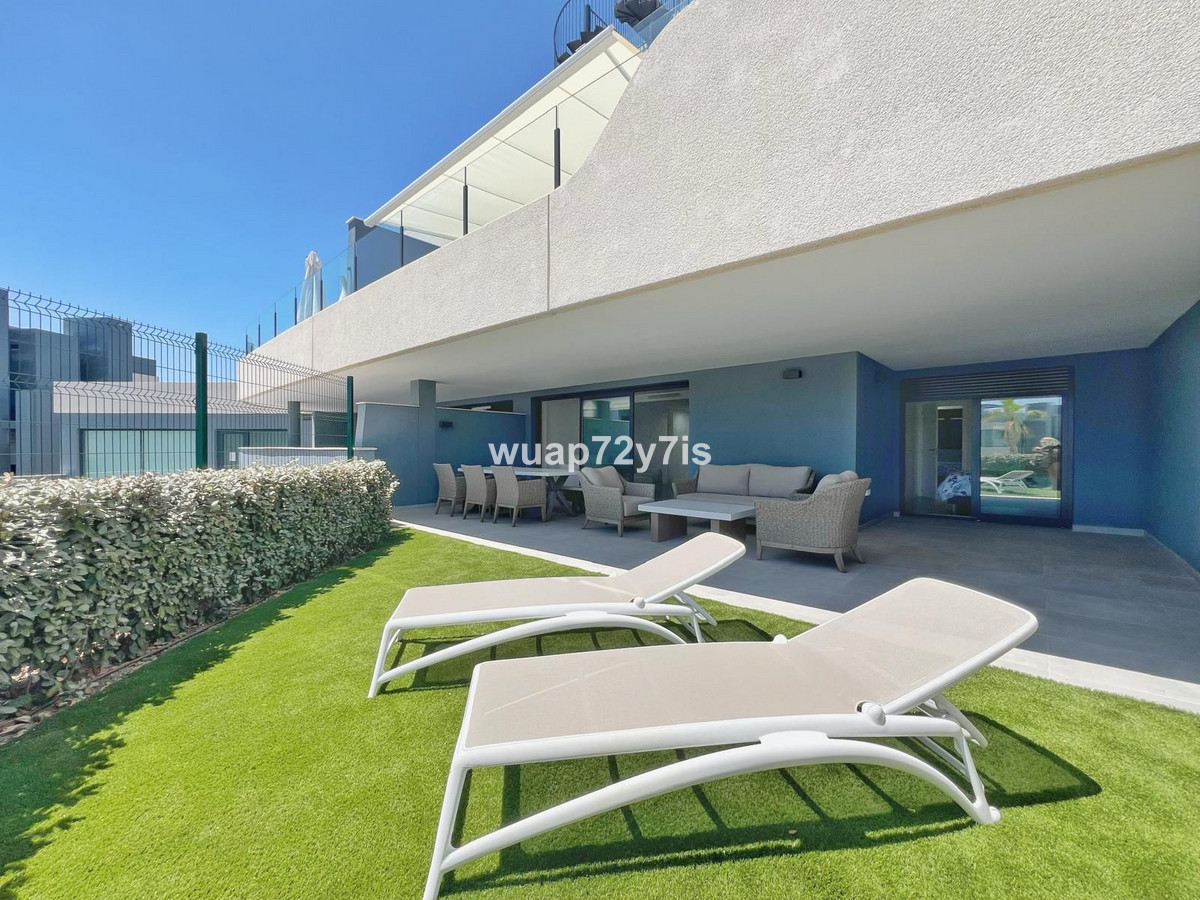 Apartamentos de 3 dormitorios en venta en Selwo – R5129002