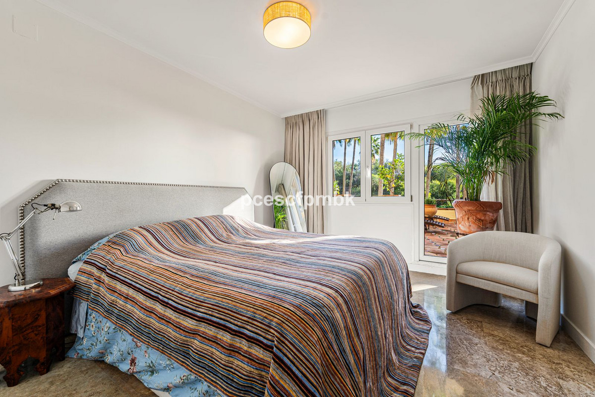 3 bedroom Apartments for sale in Milla de Oro – R5297179