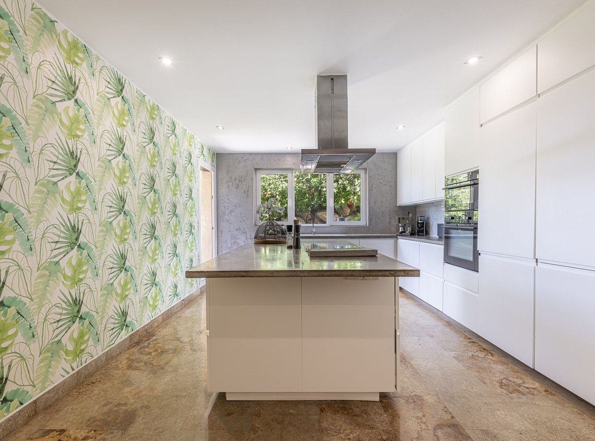 3 bedroom Apartments for sale in Milla de Oro – R5083315