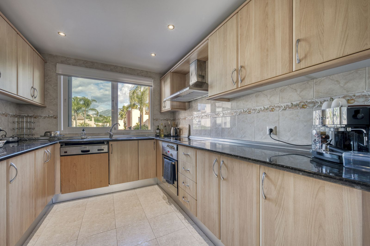 3 bedroom Townhouses for sale in Marbella – R5259259