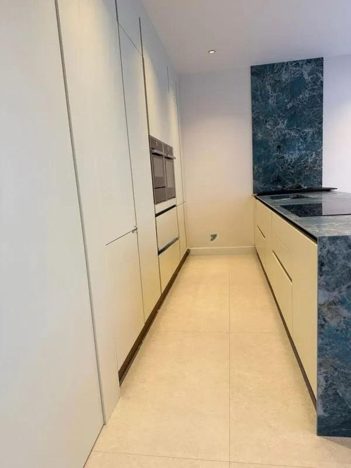 Villas de 5 dormitorios en venta en Marbella – R5305153 Villas de 5 dormitorios en venta en Marbella – R5305153