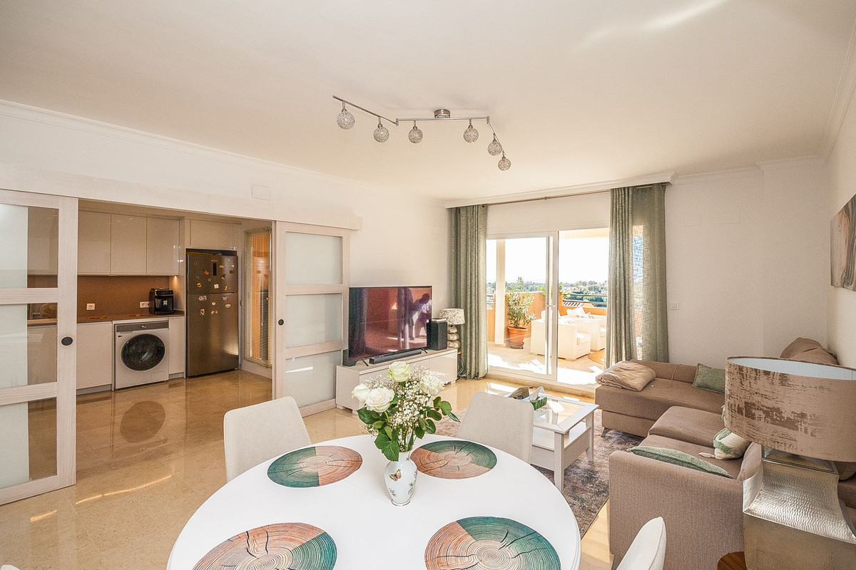 2 bedroom Penthouses for sale in Elviria – R5308120 2 bedroom Penthouses for sale in Elviria – R5308120