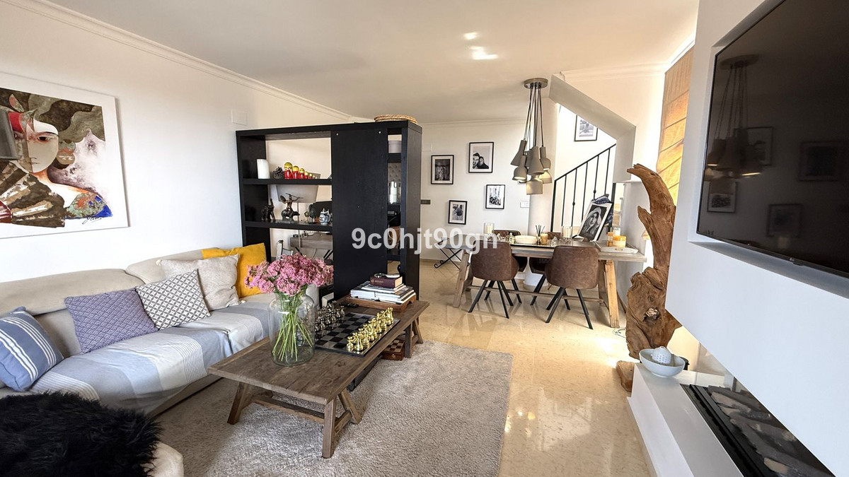 2 bedroom Apartments for sale in Elviria – R5126038 2 bedroom Apartments for sale in Elviria – R5126038