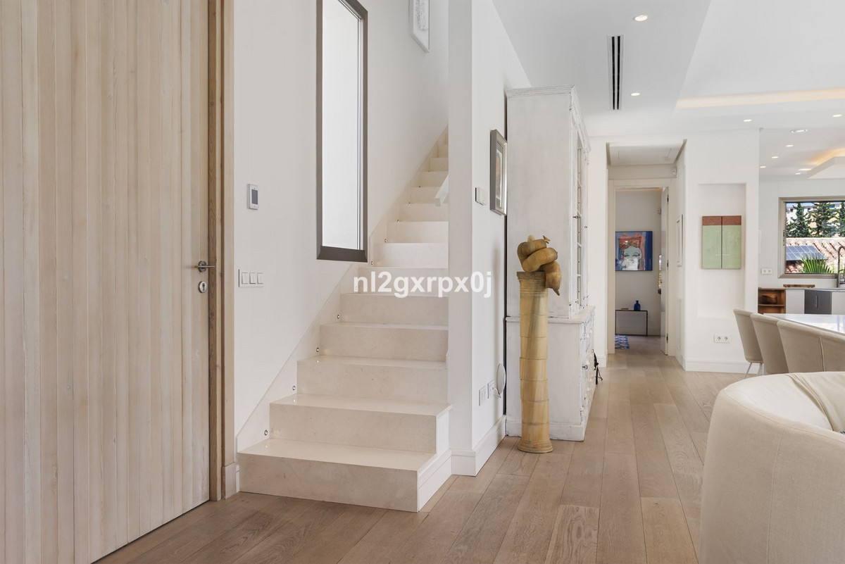 Villas de 3 dormitorios en venta en Marbella – R5249758 Villas de 3 dormitorios en venta en Marbella – R5249758