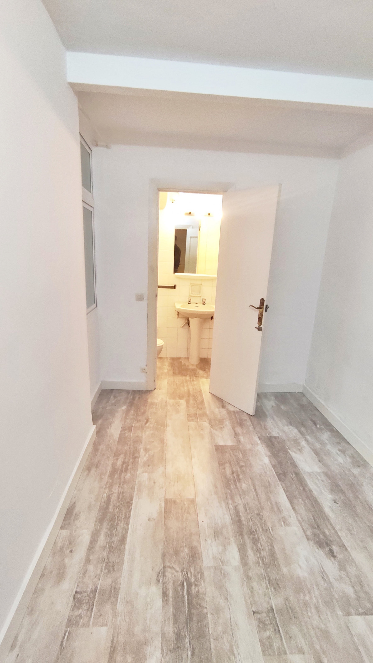 Apartamentos de 4 dormitorios en venta en Marbella – R5039482