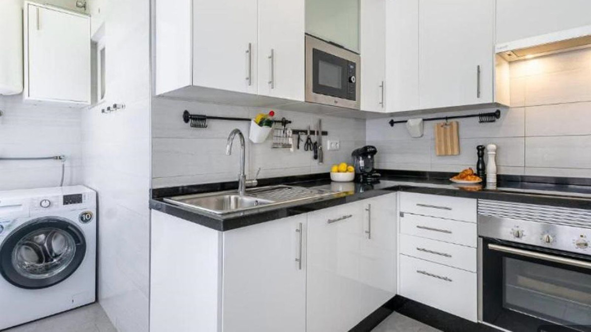 Apartamentos de 3 dormitorios en venta en Marbella – R5272876