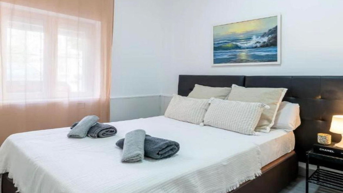 Apartamentos de 3 dormitorios en venta en Marbella – R5272876