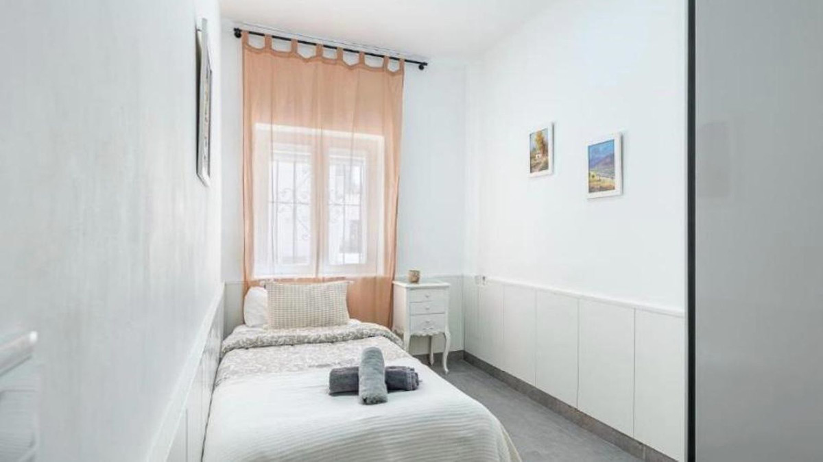 Apartamentos de 3 dormitorios en venta en Marbella – R5272876