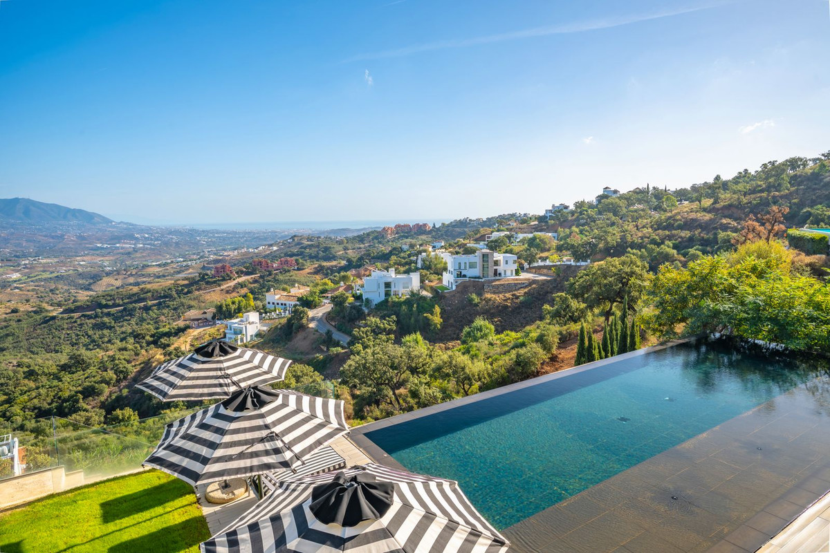 Villas de 6 dormitorios en venta en La Mairena – R5227777 Villas de 6 dormitorios en venta en La Mairena – R5227777